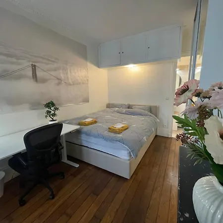 Appartement 16e à 5min De La Tour Effeil