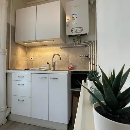 16e à 5min De La Tour Effeil Appartement